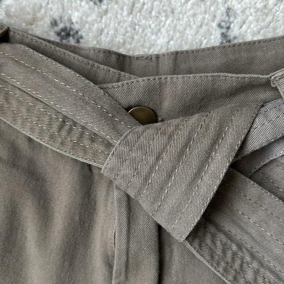 BILLABONG size 27 Safari short in beige - Picture 3 of 8